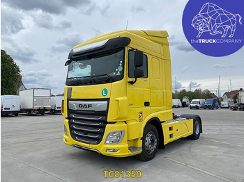Тягач DAF XF