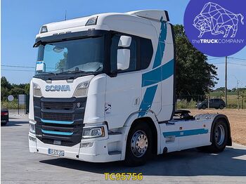 Тягач SCANIA R 450