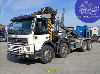Грузовик-контейнеровоз/ Сменный кузов VOLVO FM