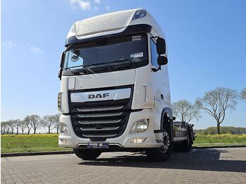 Грузовик-контейнеровоз/ Сменный кузов DAF XF 480