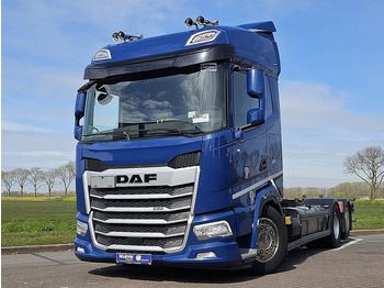 Грузовик-контейнеровоз/ Сменный кузов DAF XF 530
