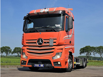 Грузовик-контейнеровоз/ Сменный кузов MERCEDES-BENZ Actros 2545