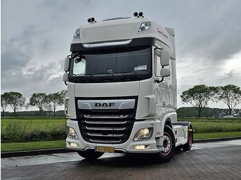 Тягач DAF XF 530