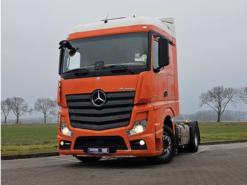 Тягач MERCEDES-BENZ Actros 1843