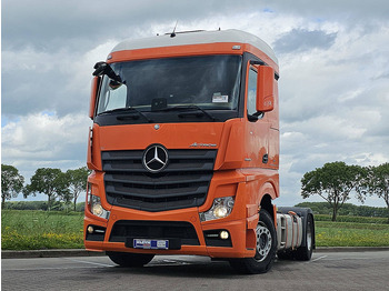 Тягач MERCEDES-BENZ Actros 1843