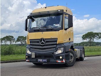 Тягач MERCEDES-BENZ Actros 1843
