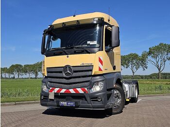 Тягач MERCEDES-BENZ Actros 1843