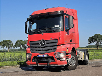 Тягач MERCEDES-BENZ Actros 1848