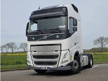 Тягач VOLVO FH 500