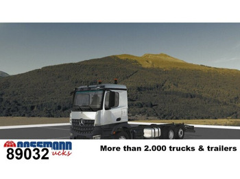 Грузовик-шасси MERCEDES-BENZ Arocs