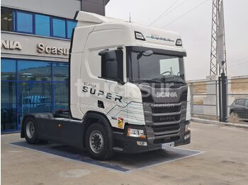 Тягач SCANIA R 460