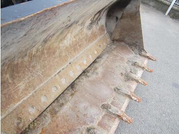 Колёсный погрузчик Jcb 406: фото 3 Колёсный погрузчик Jcb 406: фото 3