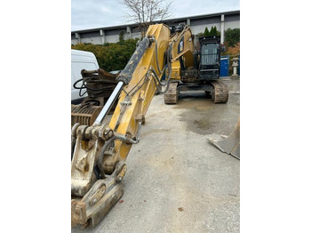 Гусеничный экскаватор Caterpillar 330FLN: фото 3