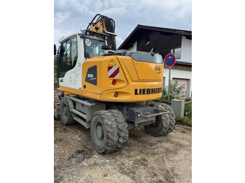 Колёсный экскаватор LIEBHERR A 918