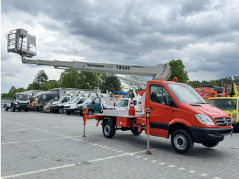 Грузовик с подъемником MERCEDES-BENZ Sprinter