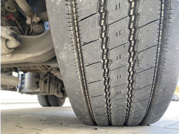 Портальный бункеровоз DAF CF 450: фото 3