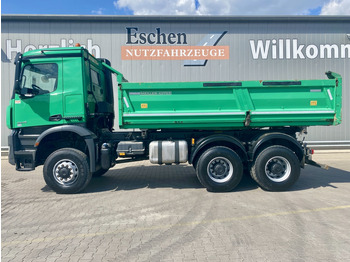 Самосвал Mercedes-Benz 3345 / 6x6: фото 3