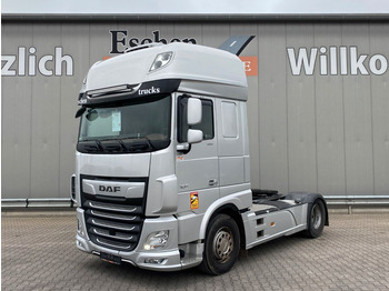 Тягач DAF XF 530