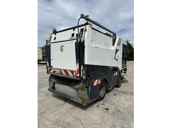 Подметально-уборочная машина Schmidt Clingo 400: фото 2