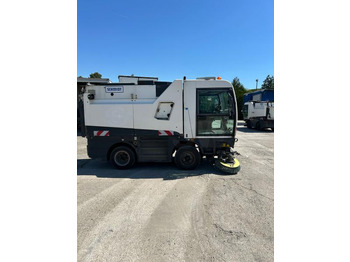 Подметально-уборочная машина SCHMIDT