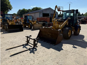 Колёсный погрузчик CATERPILLAR 908H