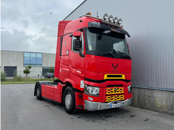 Тягач RENAULT T 520