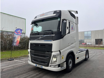 Тягач VOLVO FH 500