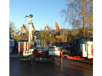 Сваебойная установка COMACCHIO