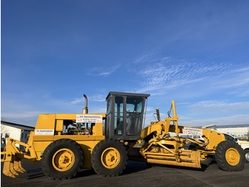 Грейдер KOMATSU GD530A mit 5-Zahn-Heckaufreisser: фото 4 Грейдер KOMATSU GD530A mit 5-Zahn-Heckaufreisser: фото 4