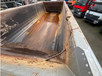 Внедорожный самосвал IVECO-MAGIRUS TRACKER AD450TW 4 Achs Muldenkipper Meiller: фото 4