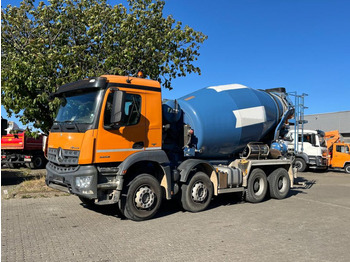 Грузовик MERCEDES-BENZ Arocs