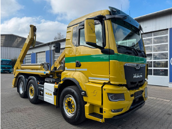 Самосвал MAN TGS 26.470