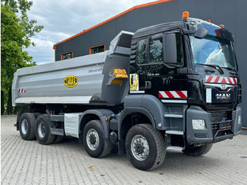Самосвал MAN TGS 35.460