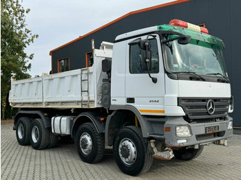 Самосвал MERCEDES-BENZ Actros 4144