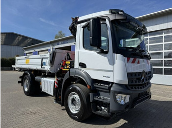 Самосвал MERCEDES-BENZ Arocs 1832