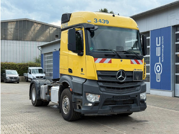 Тягач MERCEDES-BENZ Actros 1846