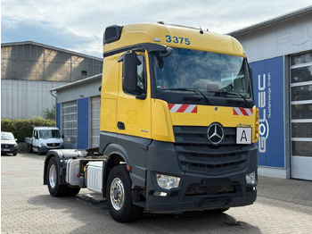 Тягач MERCEDES-BENZ Actros 1846