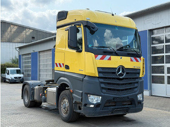 Тягач MERCEDES-BENZ Actros 1846