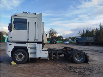 Тягач RENAULT Magnum 440 ID1573S: фото 3 Тягач RENAULT Magnum 440 ID1573S: фото 3