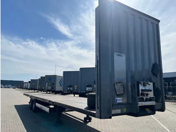 : фото в шапке страницы