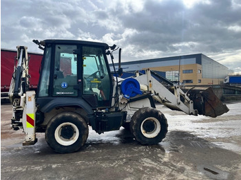 Экскаватор-погрузчик JCB 3CX