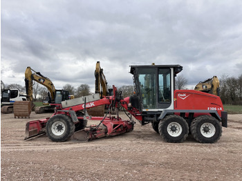 Грейдер NEW HOLLAND