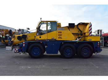 Вседорожный кран DEMAG