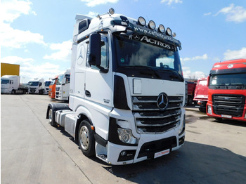 Тягач Mercedes Actros: фото 2