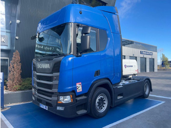 Тягач SCANIA R 450