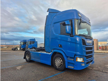 Тягач SCANIA R 580