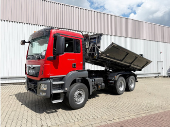 Самосвал MAN TGS 26.460