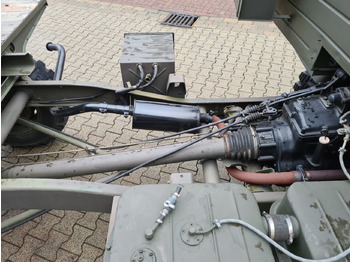 Грузовик бортовой/ Платформа Unimog 404 4x4 S Cabrio 404 4x4 S Cabrio, Benziner: фото 4 Грузовик бортовой/ Платформа Unimog 404 4x4 S Cabrio 404 4x4 S Cabrio, Benziner: фото 4