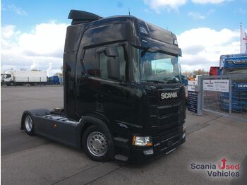 Тягач SCANIA R 450