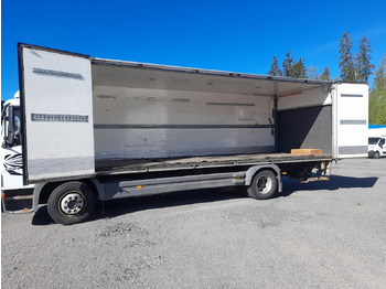 Грузовик с закрытым кузовом MERCEDES-BENZ Atego